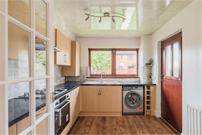 22 West Pilton Terrace, Edinburgh, EH4 4JZ - image 3