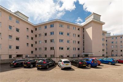 37 Abbotsford Court, Edinburgh, EH10 5EJ - image 32