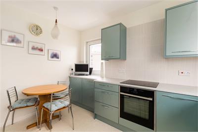 37 Abbotsford Court, Edinburgh, EH10 5EJ - image 6