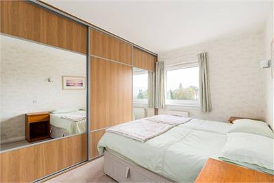 37 Abbotsford Court, Edinburgh, EH10 5EJ - image 8