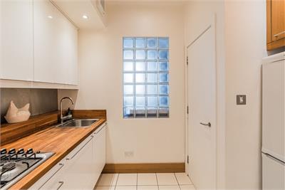 2/5 Meadowbank Place, Edinburgh, EH8 7AW - image 21