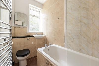 29 Colinton Mains Loan, Edinburgh, EH13 9AJ - image 13