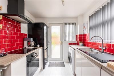 318 Rullion Road, Penicuik, EH26 9AH - image 3