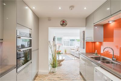 21 Parkgrove Drive, Edinburgh, EH4 7QH - image 5