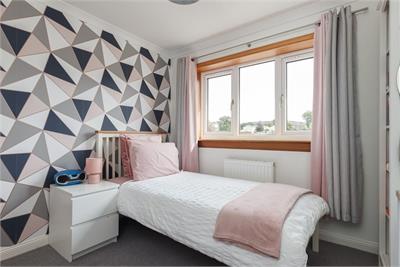 20 Cairns Drive, Balerno, EH14 7HH - image 16