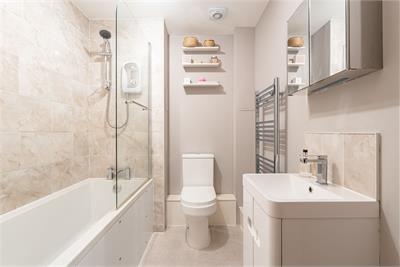 16/5 Waterfront Gait, Edinburgh, EH5 1EP - image 12