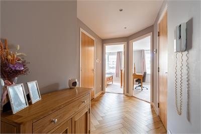 16/5 Waterfront Gait, Edinburgh, EH5 1EP - image 7