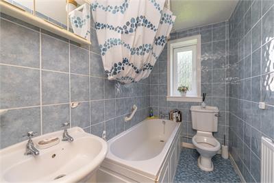 30/3 West Pilton Gardens, Edinburgh, EH4 4EG - image 15