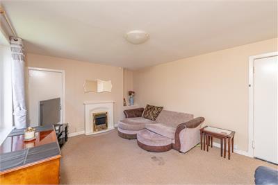 30/3 West Pilton Gardens, Edinburgh, EH4 4EG - image 4