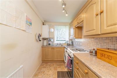 30/3 West Pilton Gardens, Edinburgh, EH4 4EG - image 6