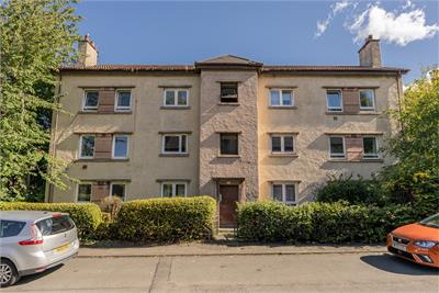 30/3 West Pilton Gardens, Edinburgh, EH4 4EG - image 1