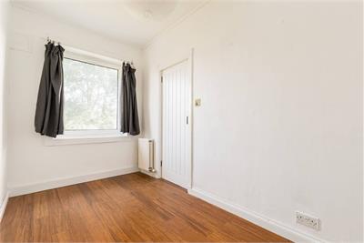 113 Colinton Mains Grove, Edinburgh, EH13 9DE - image 14