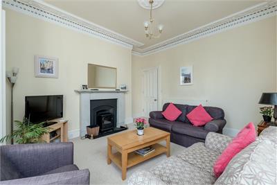 2/5 Eden Terrace, Morningside, Edinburgh, EH10 4SB - image 4