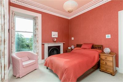 2/5 Eden Terrace, Morningside, Edinburgh, EH10 4SB - image 10