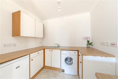 3 Havannah Court, Bridge Street Kelso, TD5 7HX - image 8