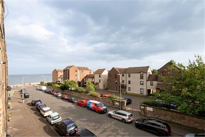 40/8 Kings Road, Edinburgh, EH15 1DY - image 17