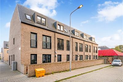23 Pillans Place, Leith, Edinburgh, EH6 7FH - image 1
