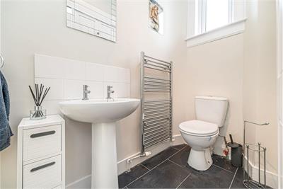 24 Maitland Street, Dunfermline, KY12 8AF - image 13