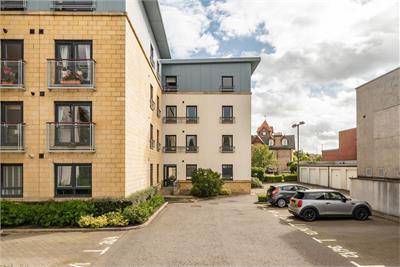 32 Barnton Grove, Edinburgh, EH4 6EJ - image 17