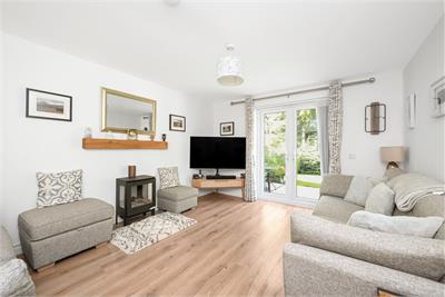 15 Comyn Drive, Roslin, EH25 9AW - image 2