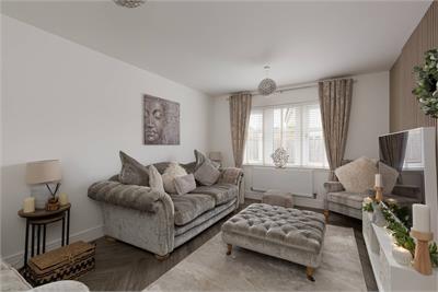 11 Ramslack Street, Balerno, EH14 5FE - image 2