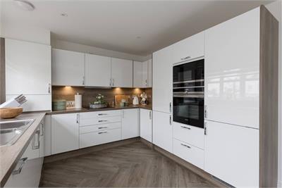 11 Ramslack Street, Balerno, EH14 5FE - image 7