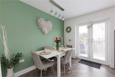 11 Ramslack Street, Balerno, EH14 5FE - image 9