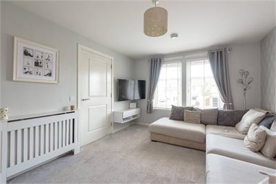 28 Cospatrick Gardens, Dunbar, EH42 1FR - image 2