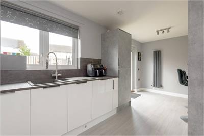 28 Cospatrick Gardens, Dunbar, EH42 1FR - image 7
