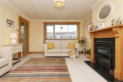15 Swanston Row, Fairmilehead, EH10 7EJ - image 3