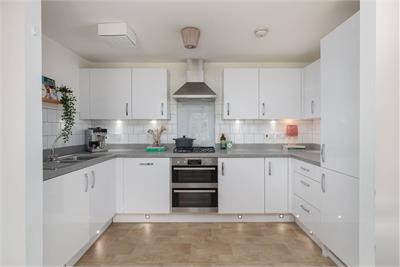 9/7 Cowgill Gardens, Liberton, Edinburgh, EH16 6FP - image 4