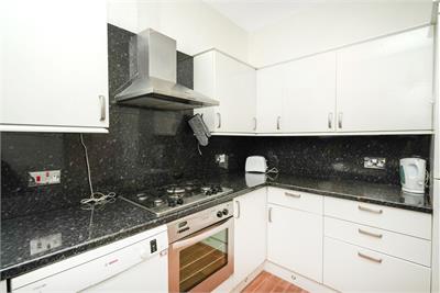 27 (2F1), Meadowbank Crescent, Meadowbank, Edinburgh, EH8 7AJ - image 4