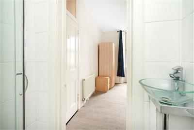 27 (2F1), Meadowbank Crescent, Meadowbank, Edinburgh, EH8 7AJ - image 10