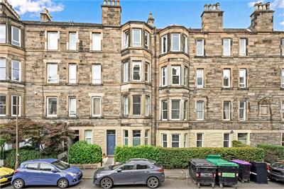 27 (2F1), Meadowbank Crescent, Meadowbank, Edinburgh, EH8 7AJ - image 1