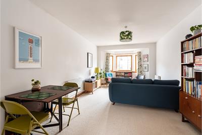 15/5 Cassels Lane, Edinburgh, EH6 5EU - image 3