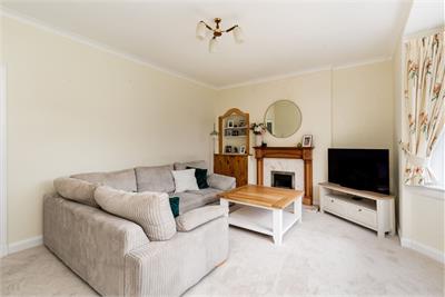 46 Woodhall Terrace, Juniper Green, EH14 5BR - image 4