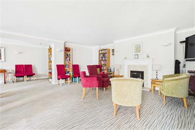 Flat 32, 16 Queens Court, Queens Road, Craigleith, Edinburgh, EH4 2BY - image 14