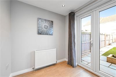 6 Burnbrae Place, Bonnyrigg, EH19 3FL - image 4