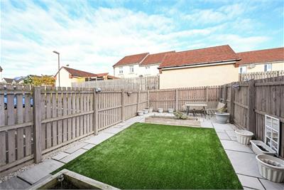 6 Burnbrae Place, Bonnyrigg, EH19 3FL - image 5