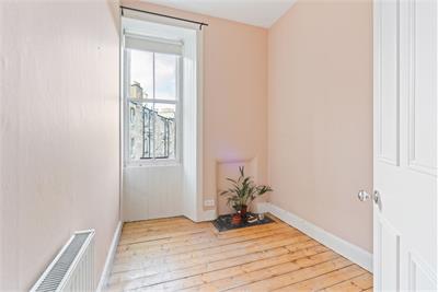29/8 Iona Street, Edinburgh, EH6 8SP - image 12