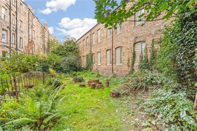 29/8 Iona Street, Edinburgh, EH6 8SP - image 21