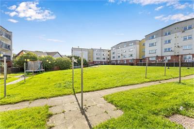 11/8 Southhouse Brae, Edinburgh, EH17 8DG - image 12