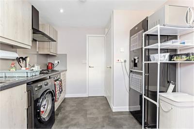 11/8 Southhouse Brae, Edinburgh, EH17 8DG - image 4