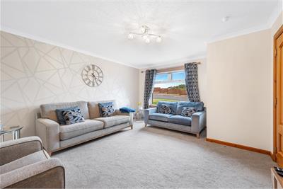 38 Farnell Way, Dunfermline, KY12 0SR - image 2