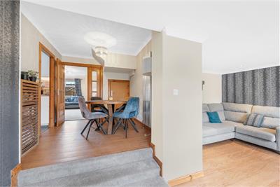 38 Farnell Way, Dunfermline, KY12 0SR - image 13