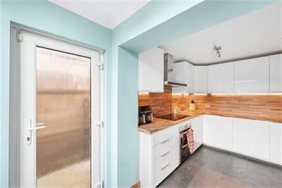 38 Farnell Way, Dunfermline, KY12 0SR - image 7