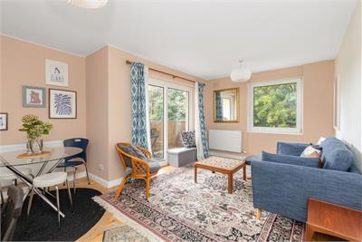 4/5 Orchard Brae Avenue, Orchard Brae, Edinburgh, EH4 2HW - image 2