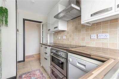 4/5 Orchard Brae Avenue, Orchard Brae, Edinburgh, EH4 2HW - image 7