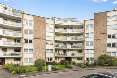 4/5 Orchard Brae Avenue, Orchard Brae, Edinburgh, EH4 2HW - image 1