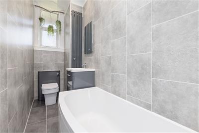 2 Mansfield Avenue, Musselburgh, East Lothian, EH21 7DP - image 10